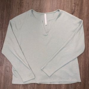 The Group by Babaton
Elevation Thermal Longsleeve- Size S